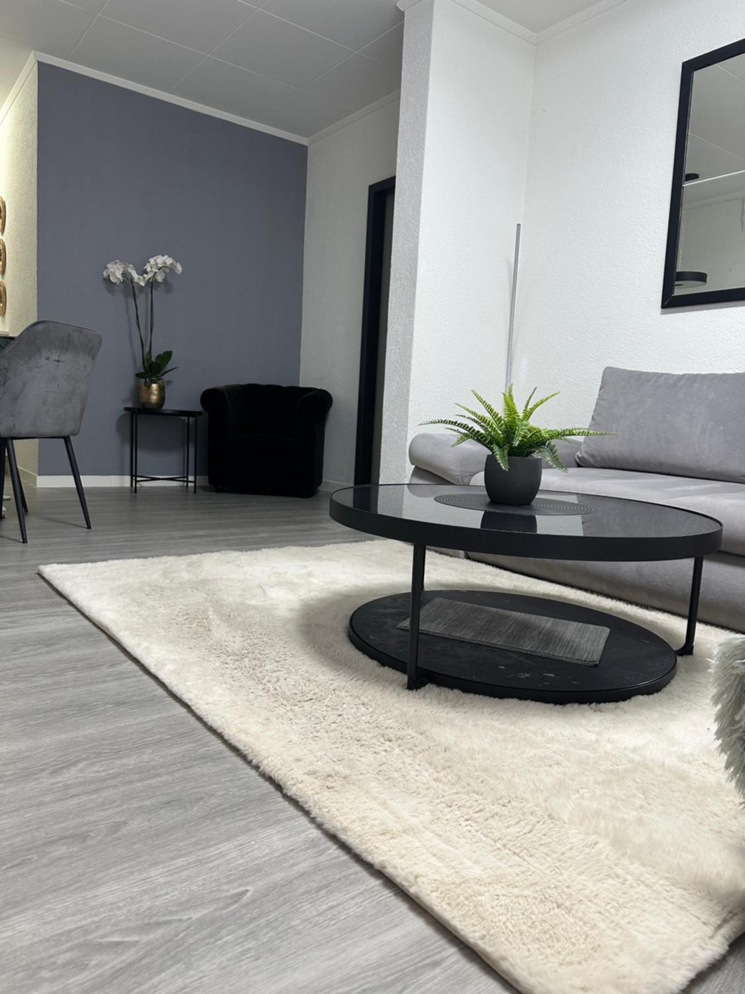 Lindo Apartamento En El Centro De Лозана Екстериор снимка