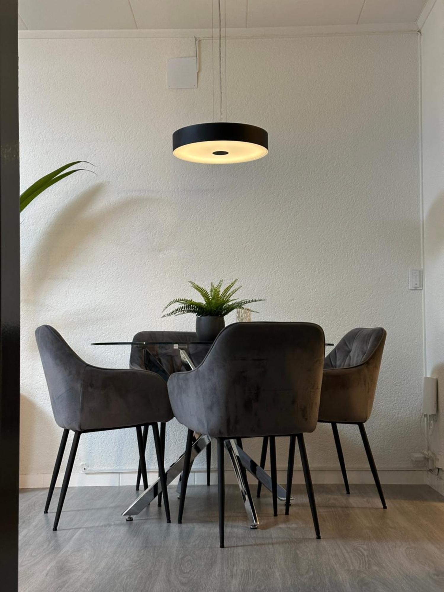 Lindo Apartamento En El Centro De Лозана Екстериор снимка