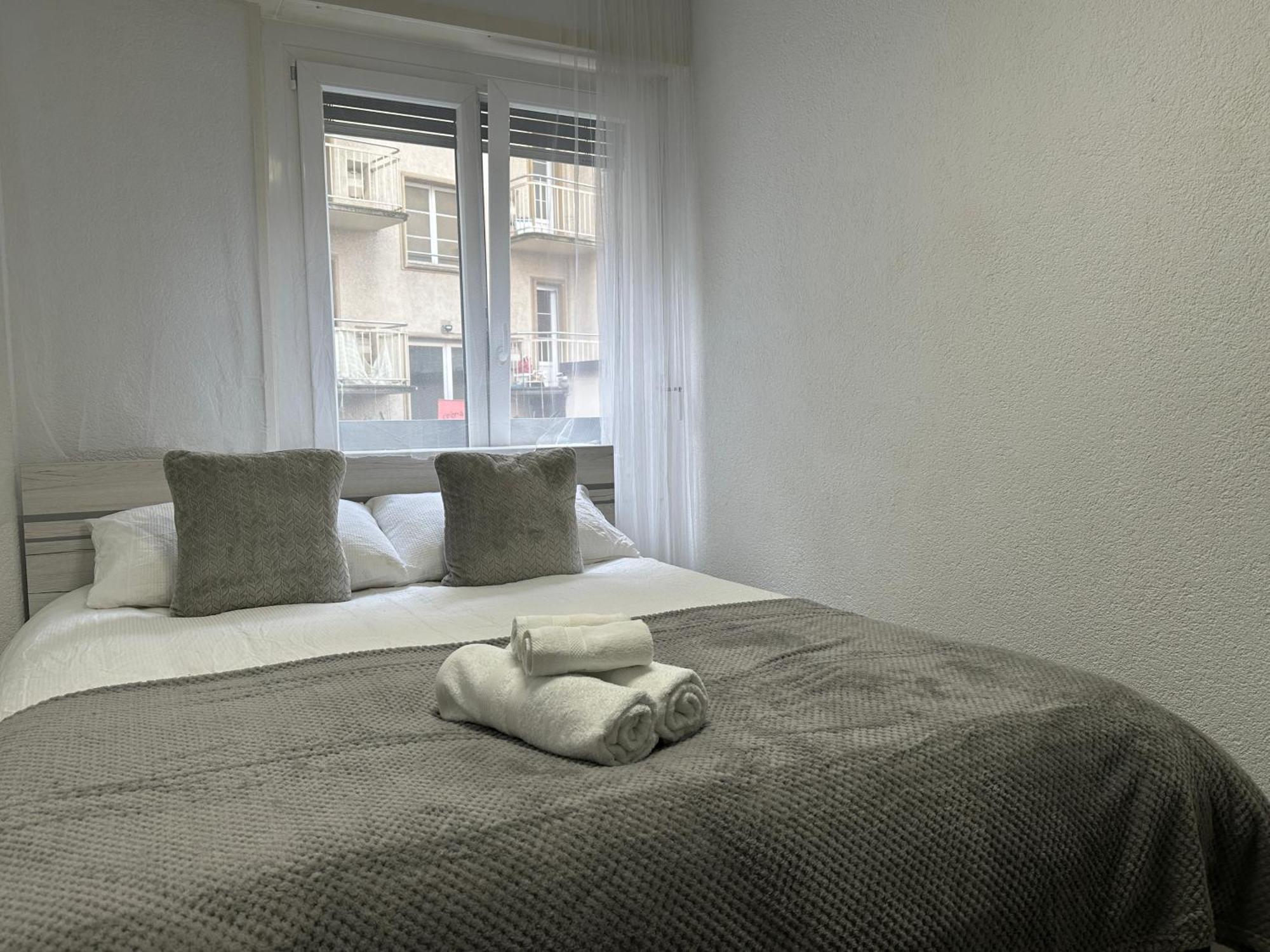 Lindo Apartamento En El Centro De Лозана Екстериор снимка